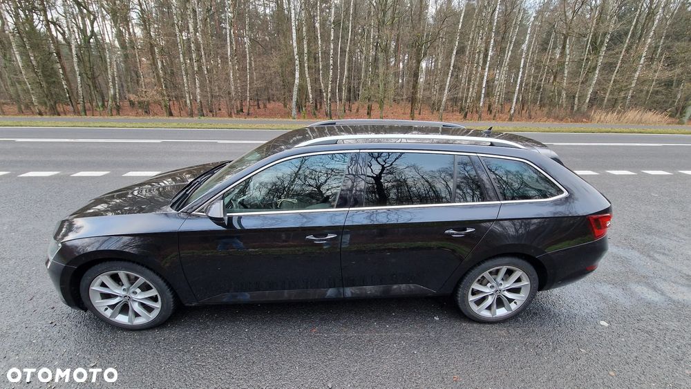 Skoda Superb 2.0 TDI Style DSG - 7