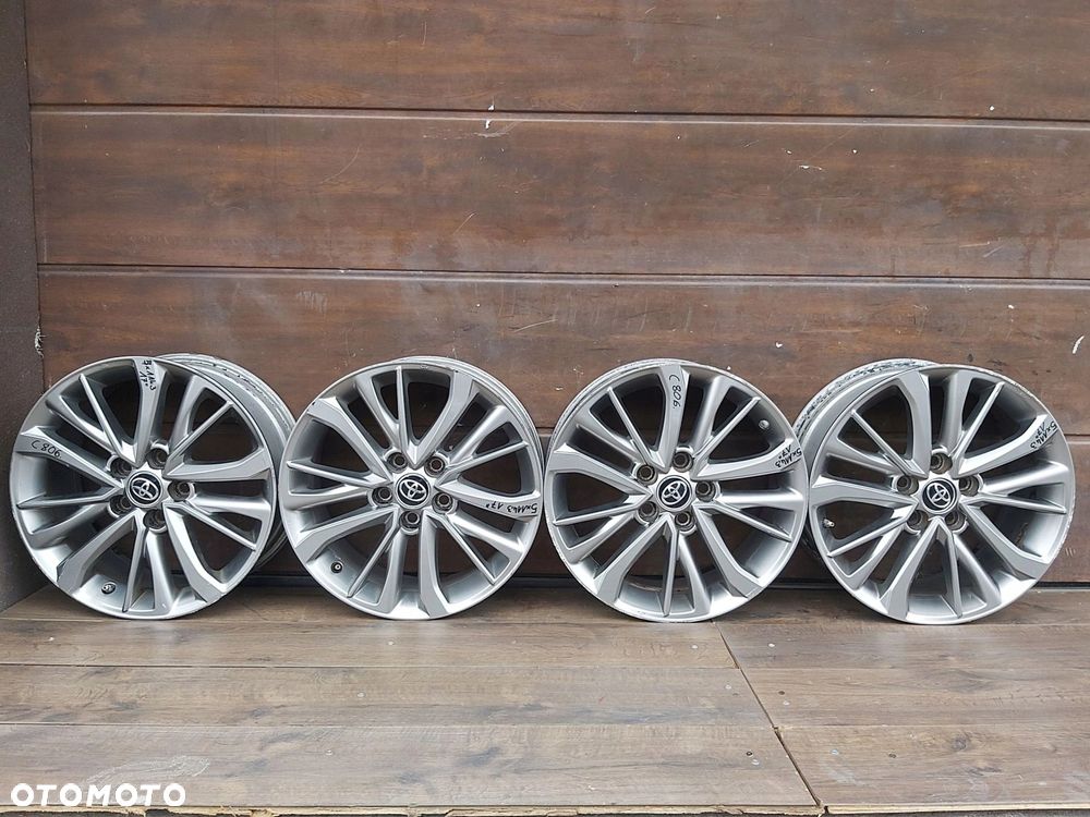 Toyota Yaris Cross alufelgi 17 felgi 5x114,3 HL8104-11GY02 - 1