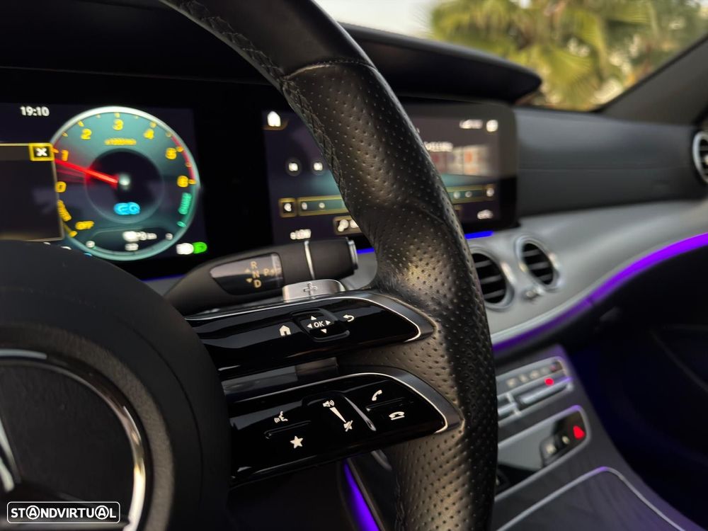 Mercedes-Benz E 300 de AMG Line - 27