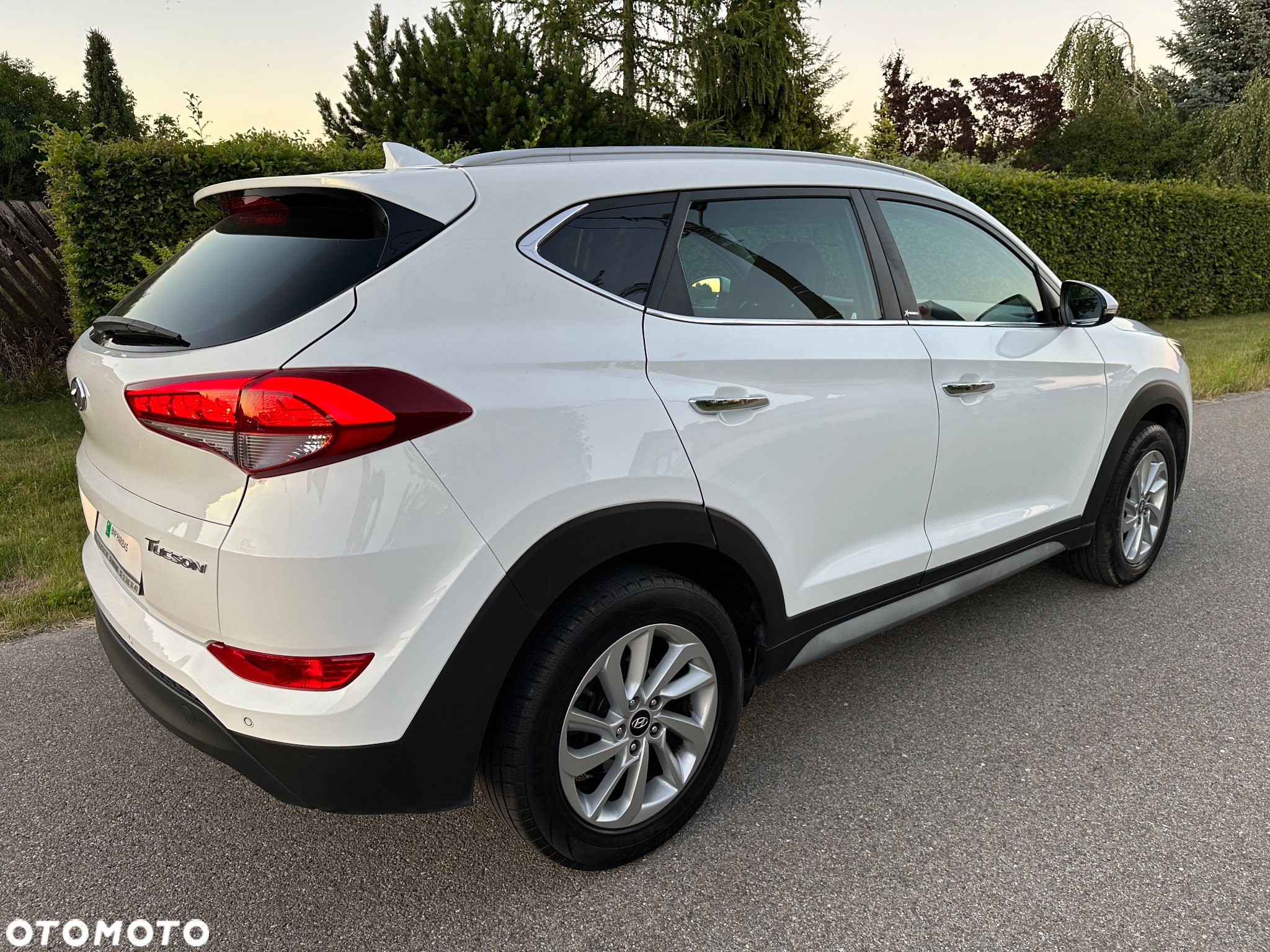 Hyundai Tucson 1.7 CRDI BlueDrive Style 2WD - 37
