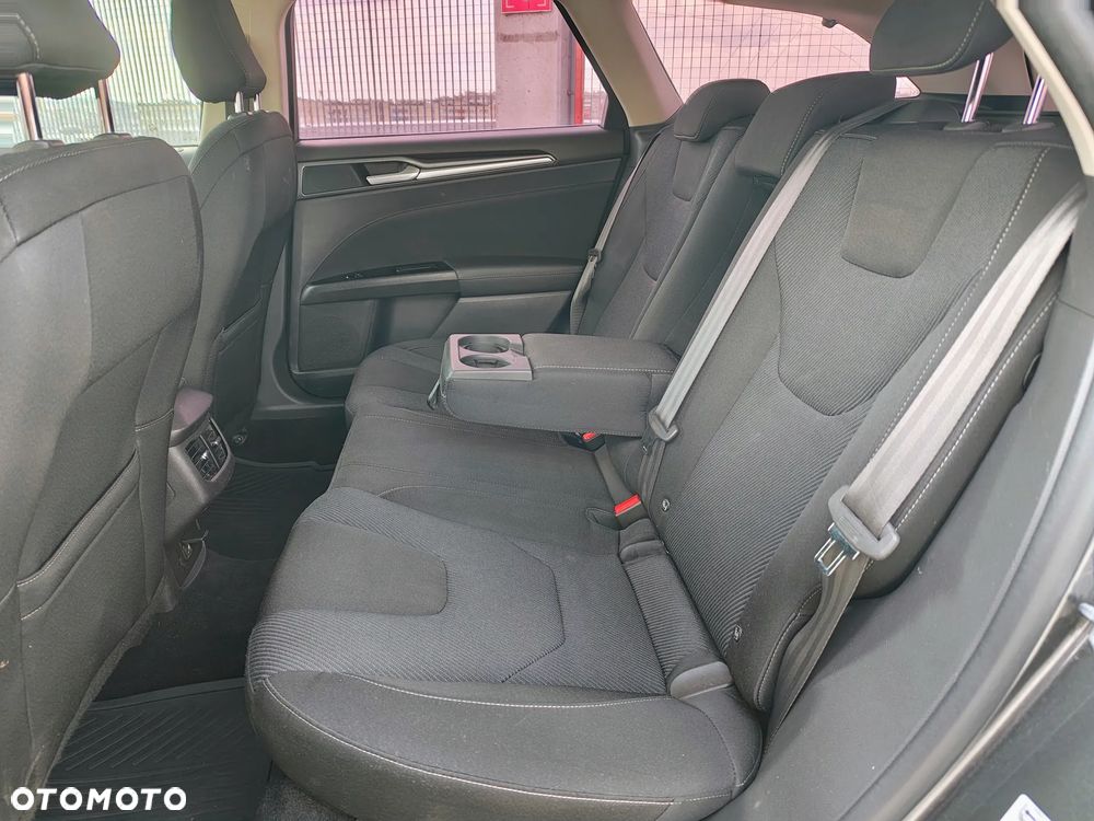 Ford Mondeo 2.0 EcoBlue Titanium - 14