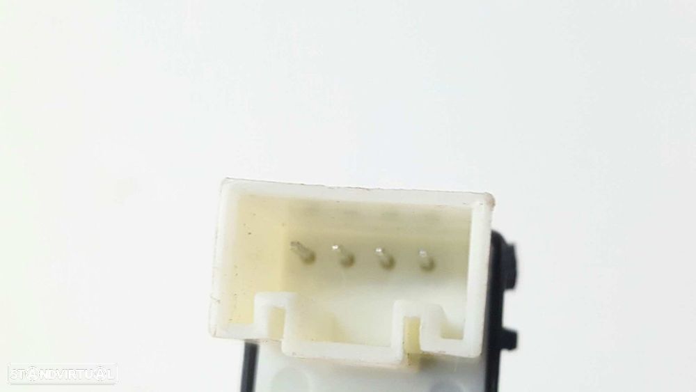 COMANDO DO ELEVADOR TRASEIRO DIREITO SKODA SUPERB COMBI (3T5) COMFORT - 3