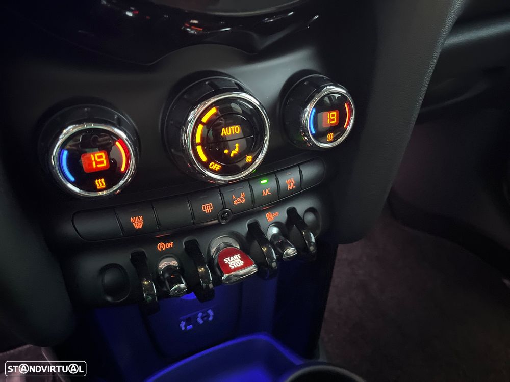 MINI 5 Portas One D Blackyard - 29