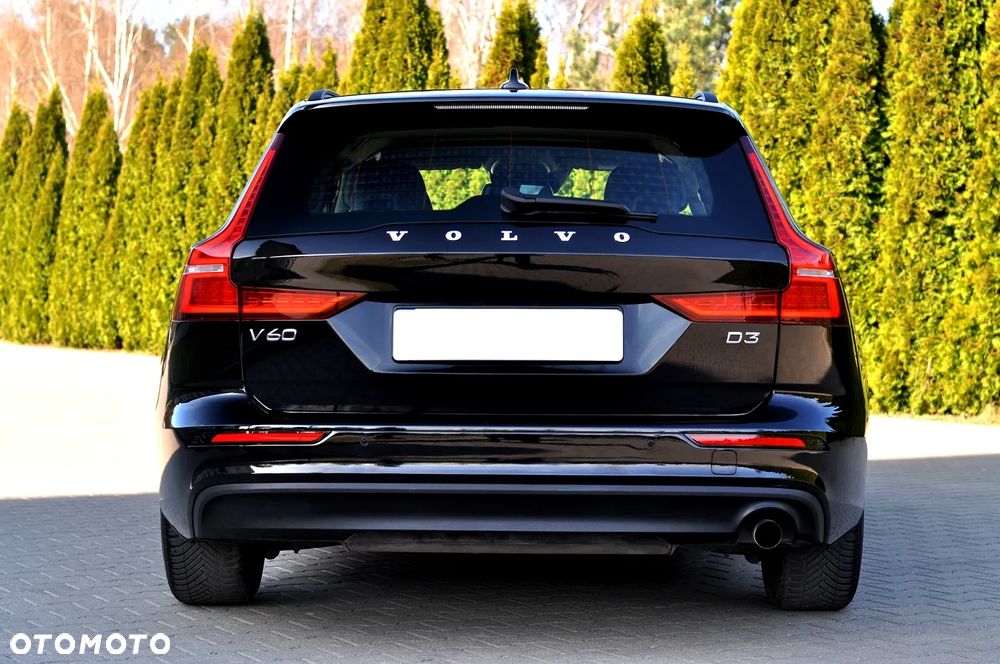 Volvo V60 D3 Momentum Pro - 13
