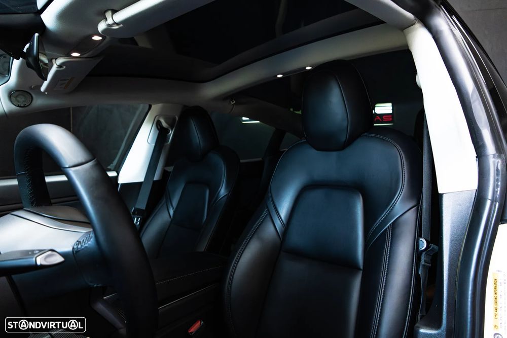 Tesla Model 3 Standard Range Plus RWD - 18