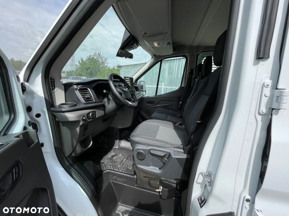 Ford Transit - 4