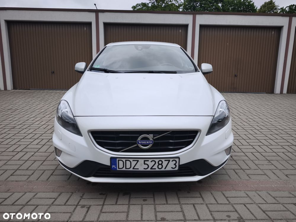 Volvo V40 D4 RDesign - 2