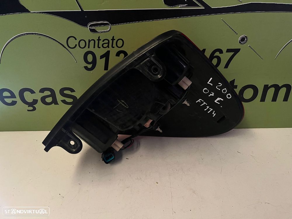 MITSUBISHI STRAKAR L200 FAROLIM TRAS DIREITO ESQUERDO - FT114 - 9