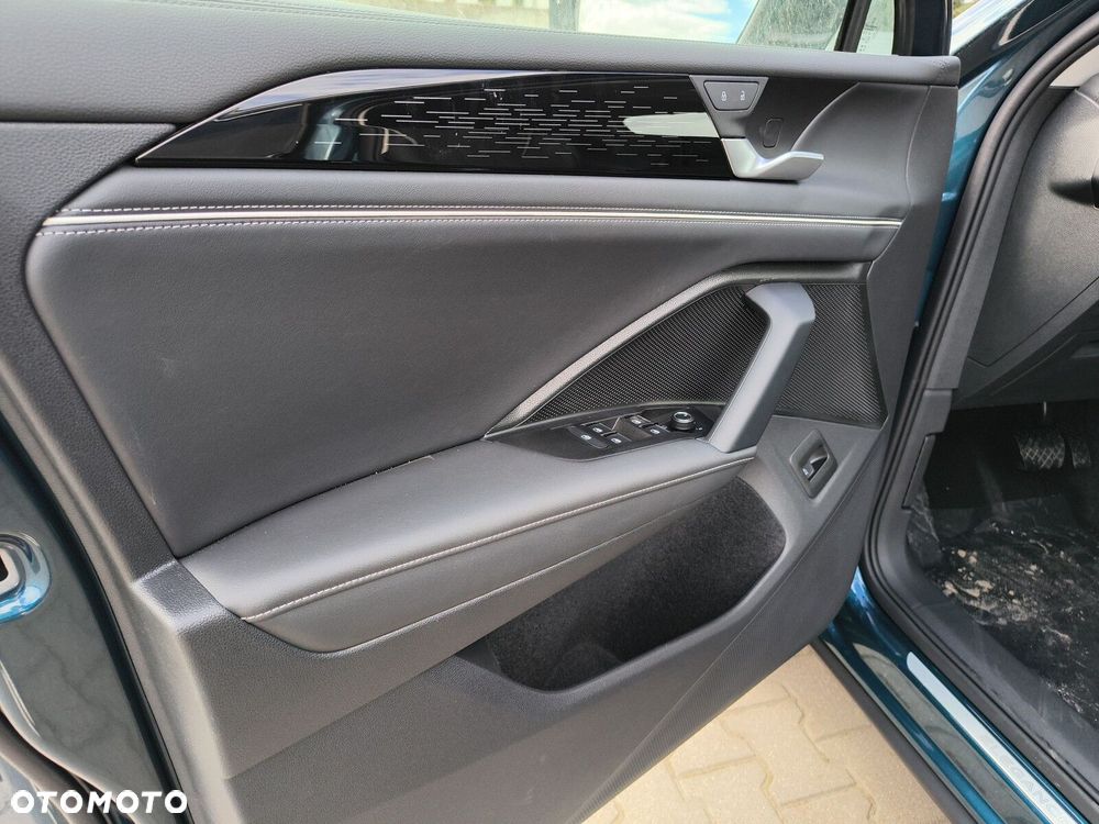 Volkswagen Tiguan 1.5 eTSI Elegance DSG - 11