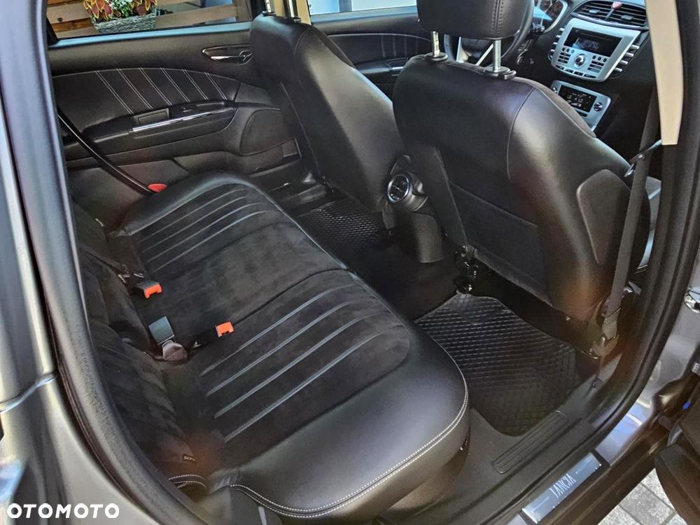 Lancia Delta 1.4 TurboJet 16v Gold - 23