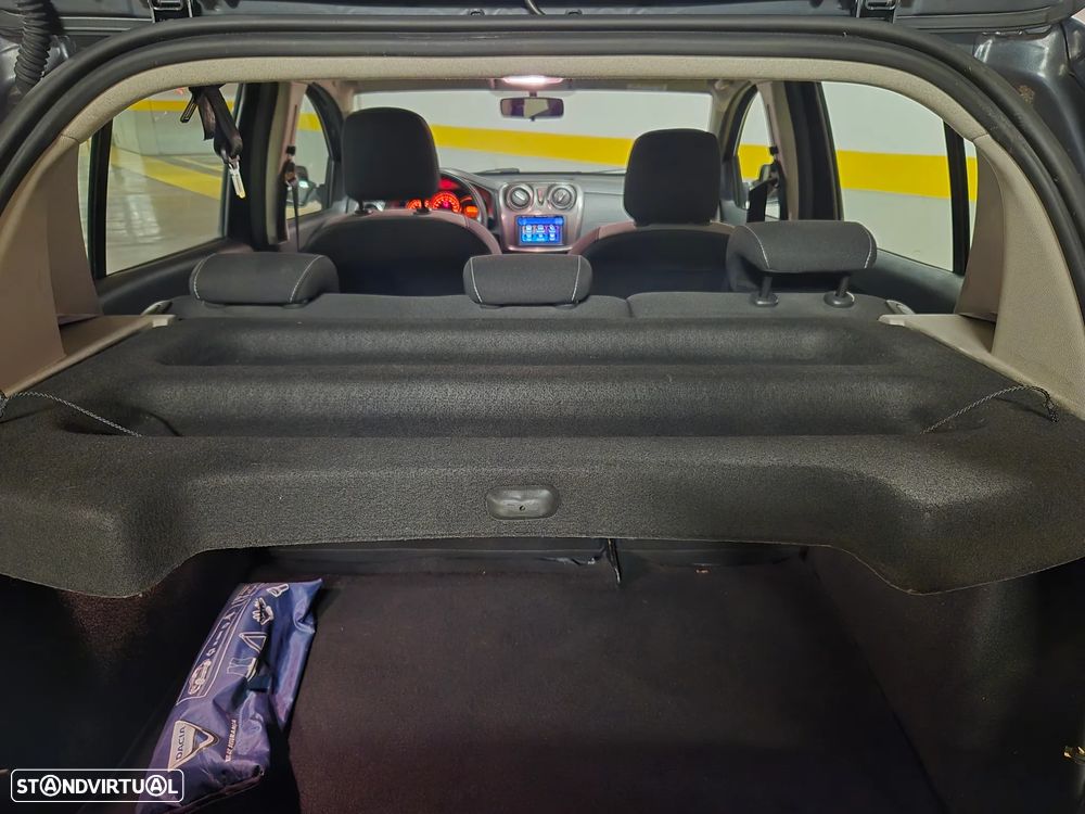 Dacia Sandero 0.9 TCe Stepway - 32