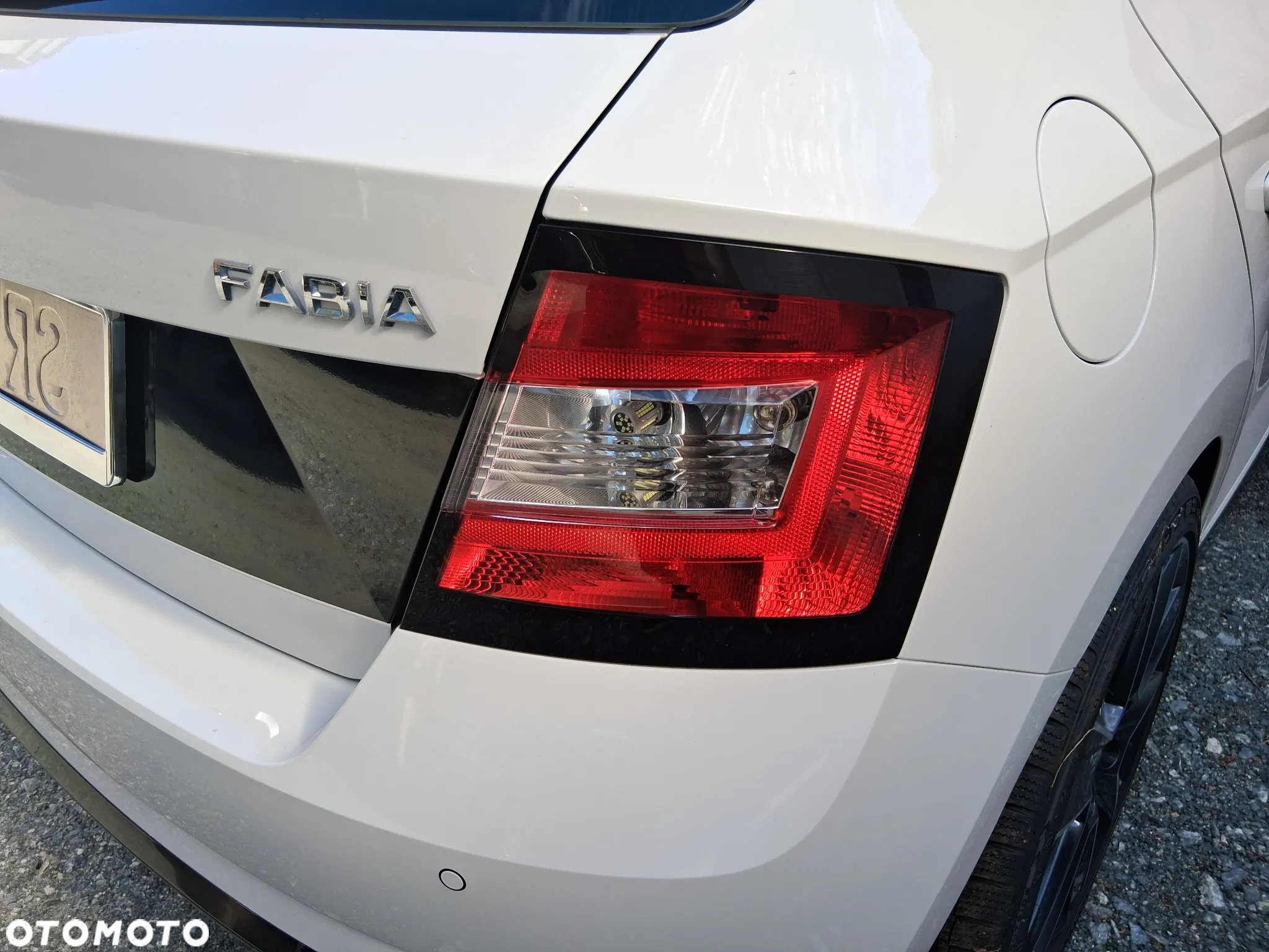 Skoda Fabia 1.4 TSI DSG R5 - 31