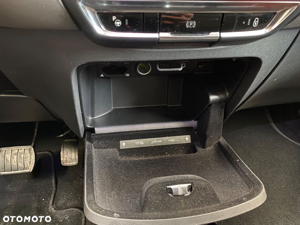 Citroën C4 Grand Picasso 2.0 HDi Exclusive - 30