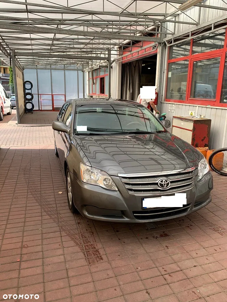 Toyota Avalon 3.5 XL - 18