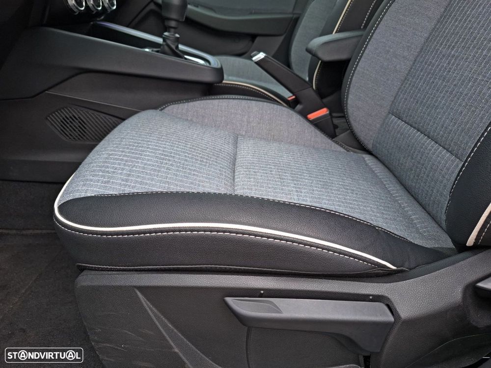 Renault Clio 1.0 TCe Techno Bi-Fuel - 21