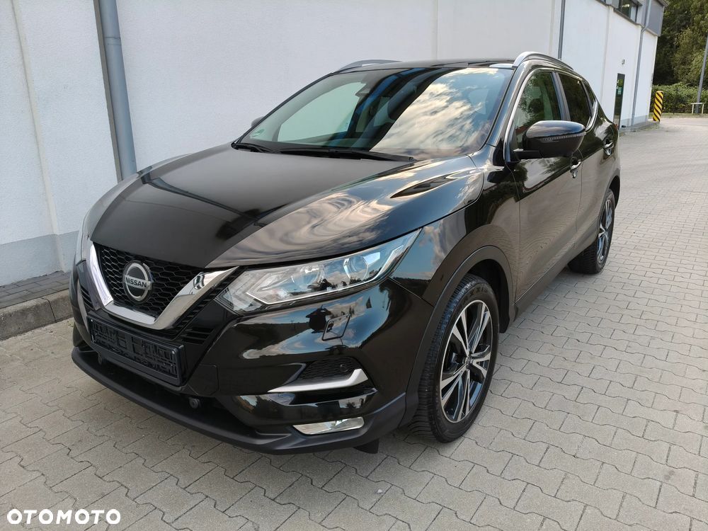 Nissan Qashqai 1.3 DIG-T N-Connecta DCT - 1