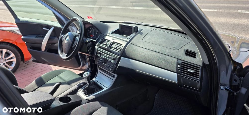 BMW X3 xDrive20i - 18