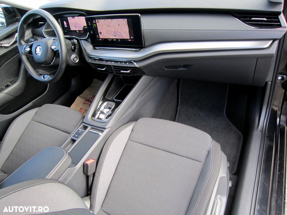 Skoda Octavia 2.0 TDI DSG Ambition - 21