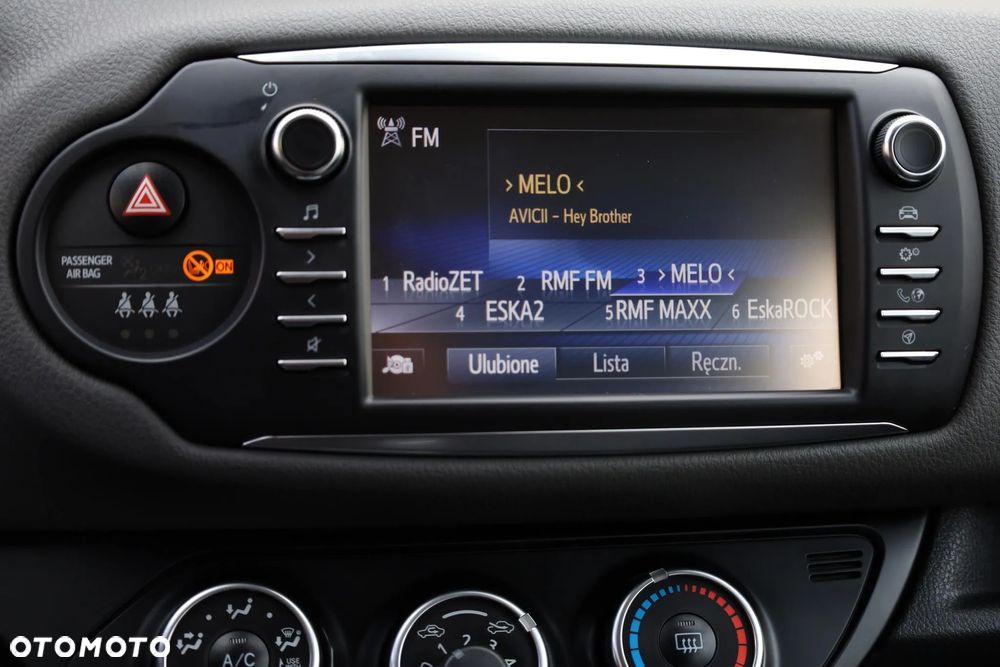 Toyota Yaris 1.5 Premium - 17