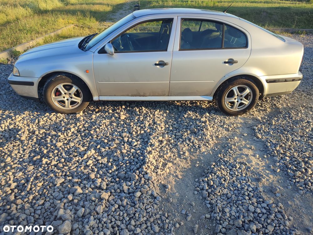 Skoda Octavia - 3