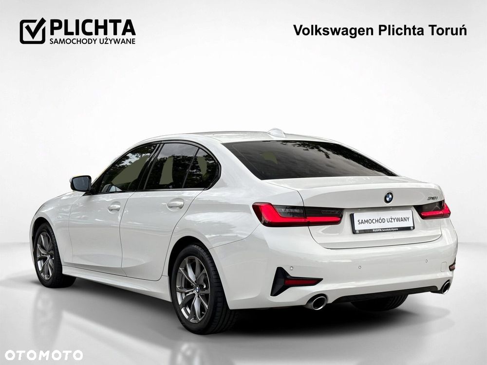 BMW Seria 3 318i Sport Line - 8