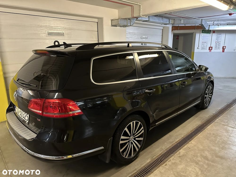 Volkswagen Passat - 11