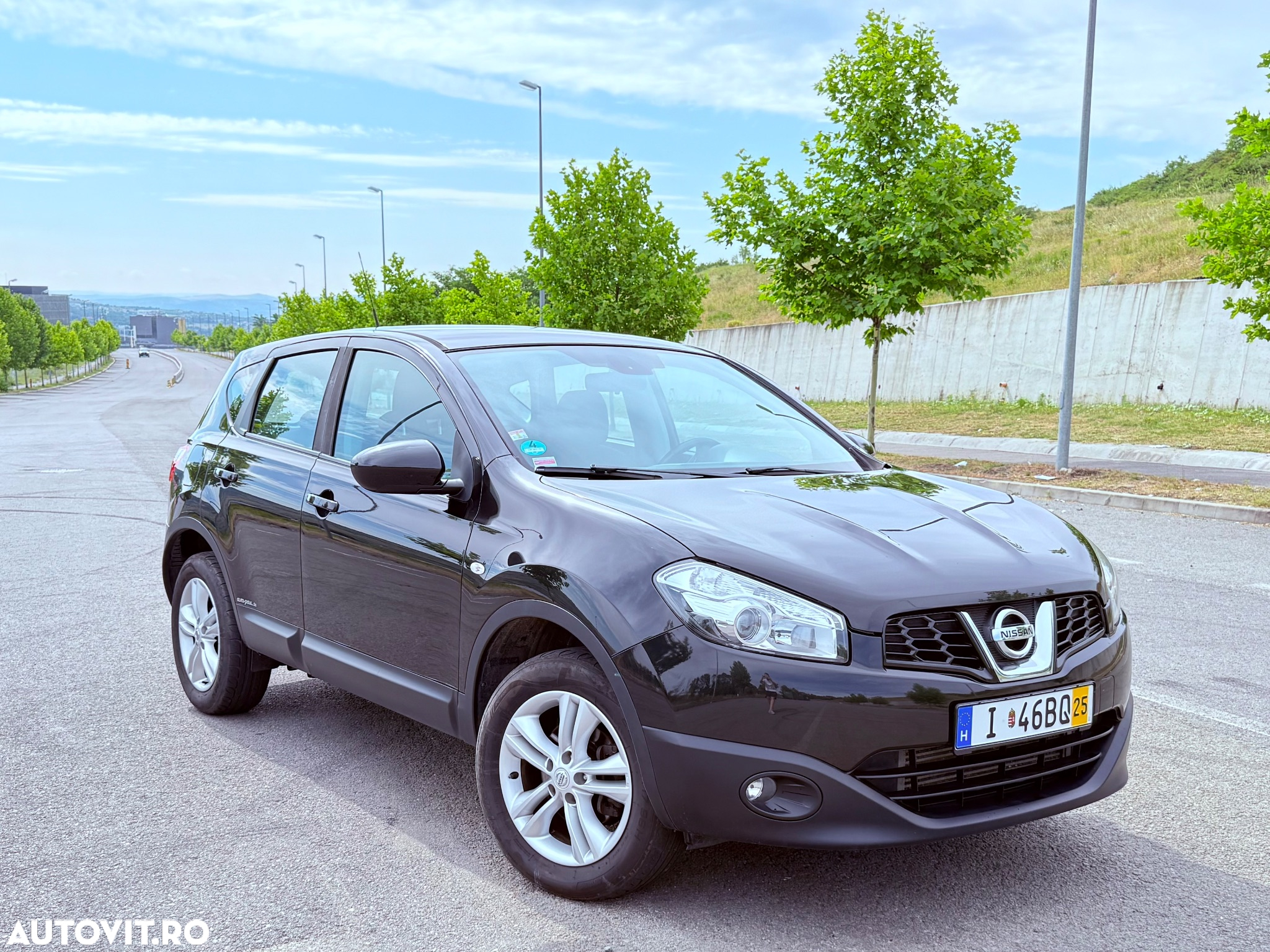 Nissan Qashqai 1.6 DCI 4 x 4 DPF tekna - 4