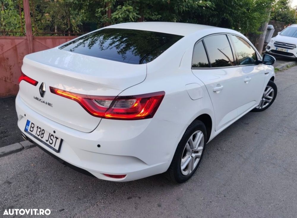 RENAULT Megane 2021 — imagine 6