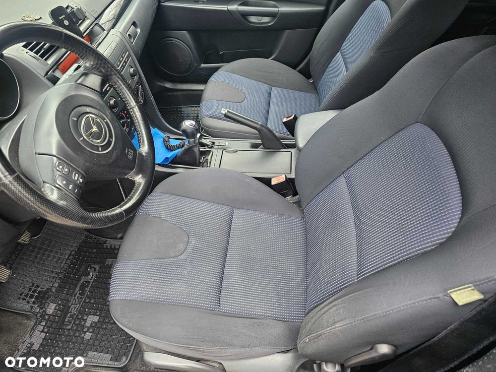 Mazda 3 - 4