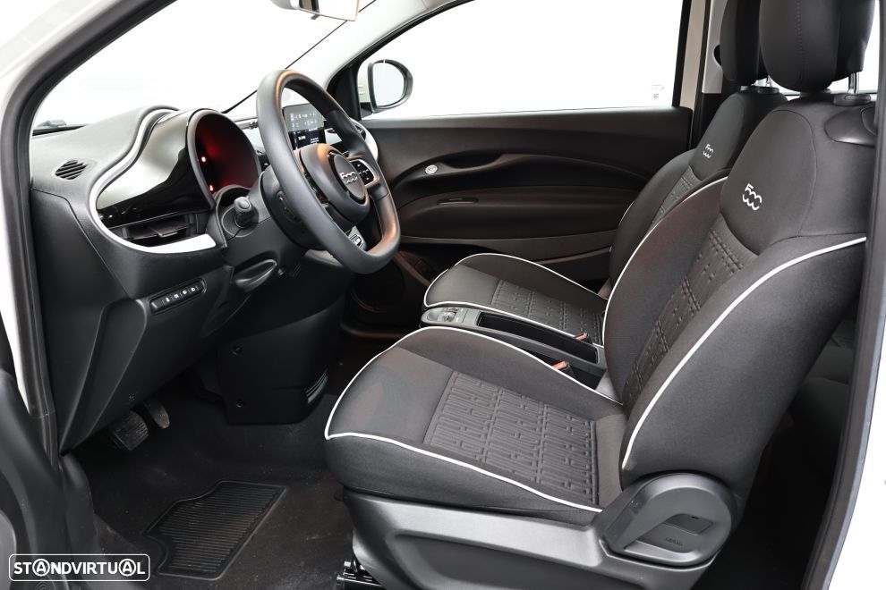 Fiat 500e Action - 21