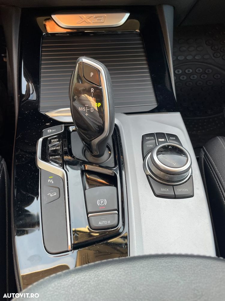 BMW X3 xDrive20d AT Advantage - 15