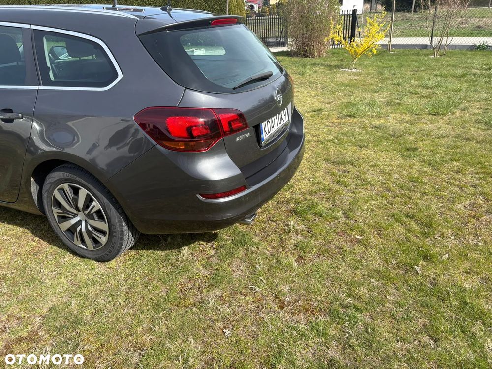 Opel Astra 1.4 T Sport - 4