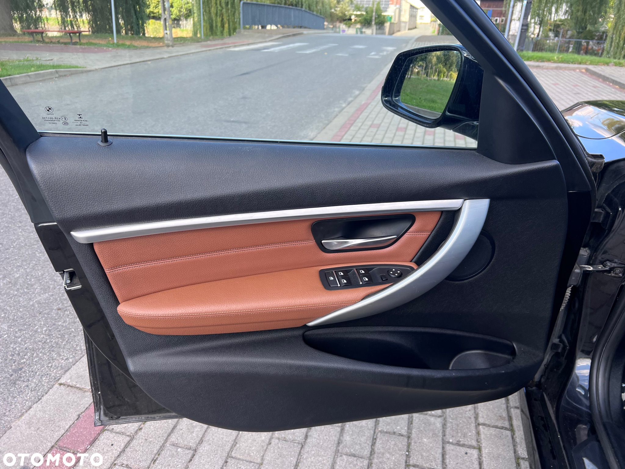 BMW Seria 3 320d xDrive M Sport - 18