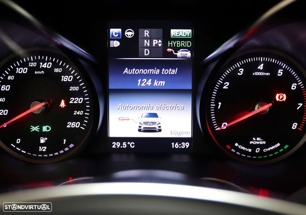 Mercedes-Benz GLC 350 e AMG Line 4-Matic - 25