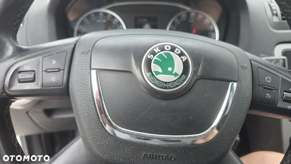 Skoda Octavia 2.0 TDI DPF Elegance - 28