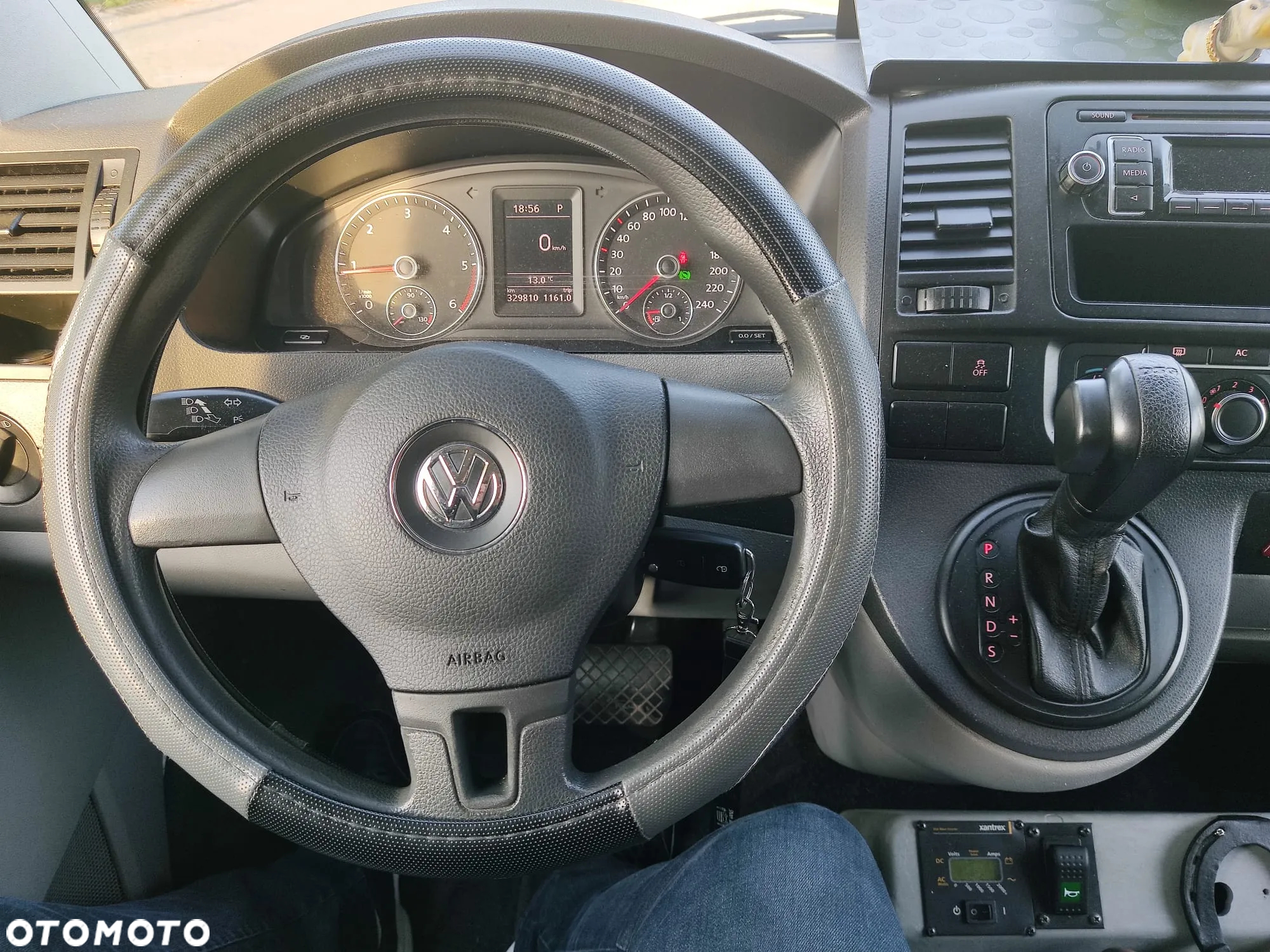 Volkswagen Transporter - 9