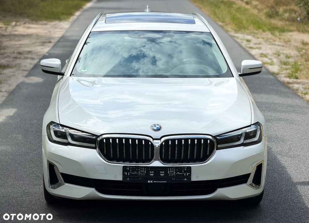 BMW Seria 5 530d xDrive mHEV Luxury Line - 8
