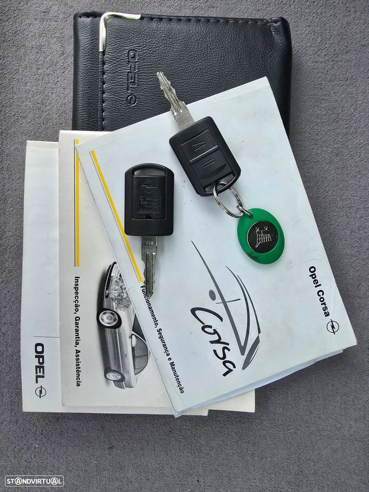 Opel Corsa 1.7 DTi 16V Confort - 35