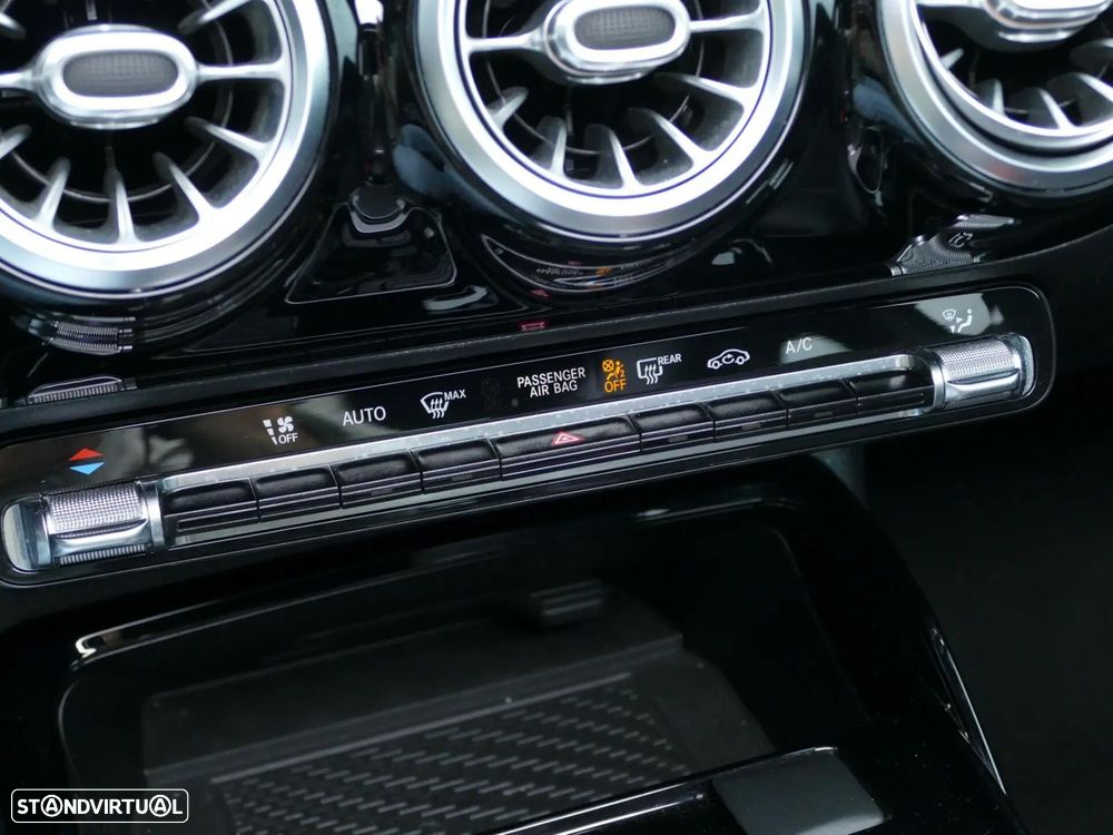 Mercedes-Benz A 35 AMG 4Matic - 24