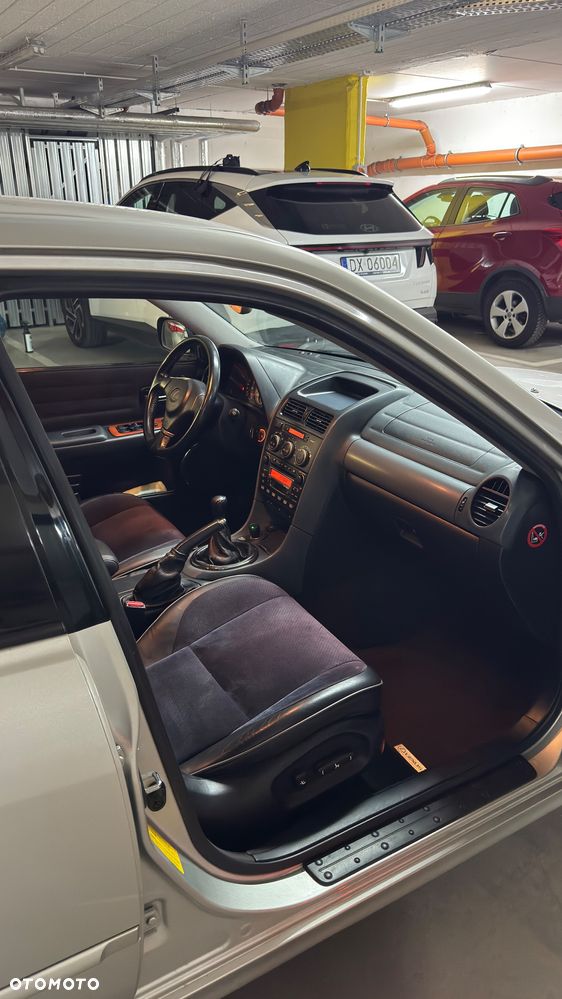 Lexus IS 200 SC Elegance - 10