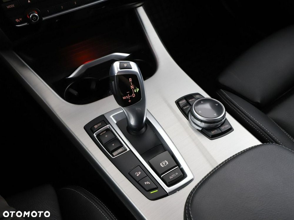 BMW X3 xDrive20d - 28