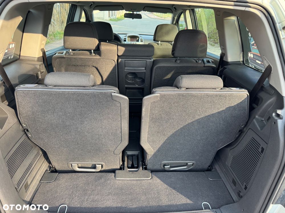 Opel Zafira 1.6 Enjoy - 16