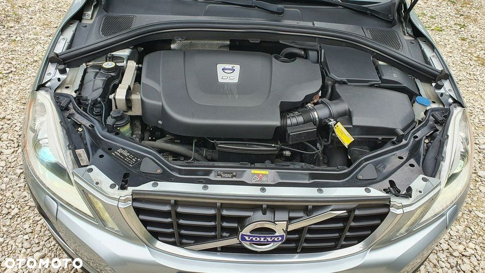 Volvo XC 60 - 30
