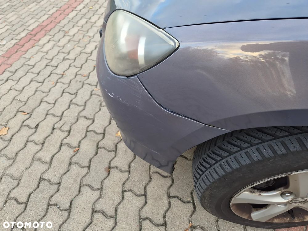 Mazda 3 - 6