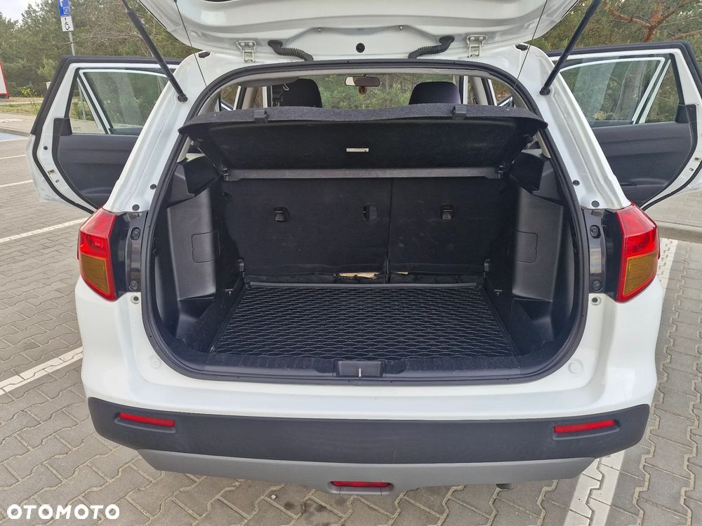 Suzuki Vitara 1.6 Comfort 2WD - 4