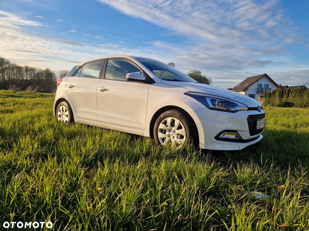 Hyundai i20 1.2 Elegant - 2