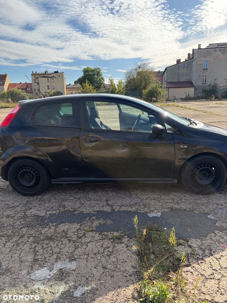 Fiat Punto 2006 photo 3