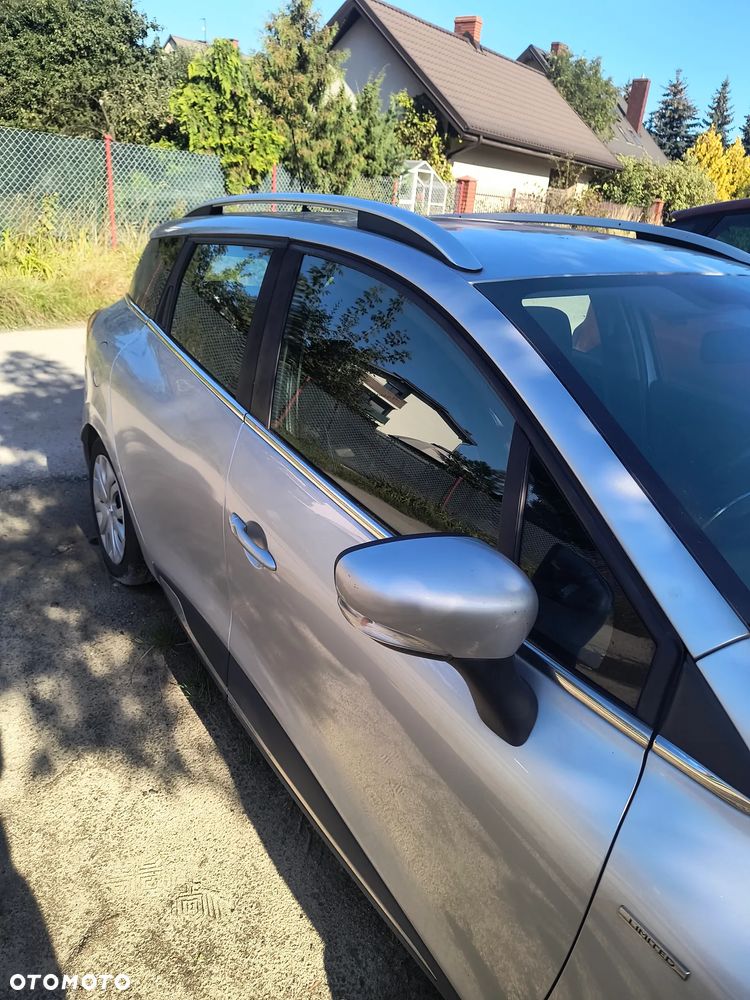 Renault Clio 1.2 16V Limited - 1