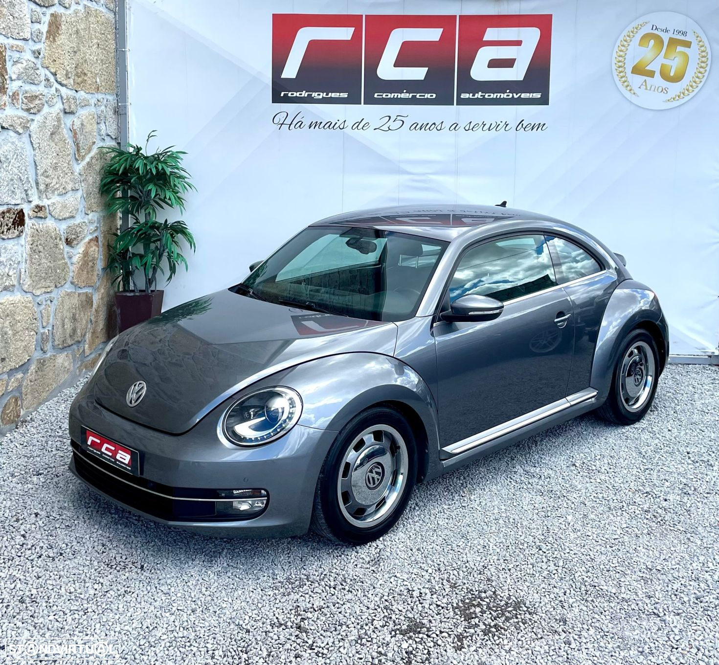 VW New Beetle 1.6 TDI DPF Fender Edition - 24