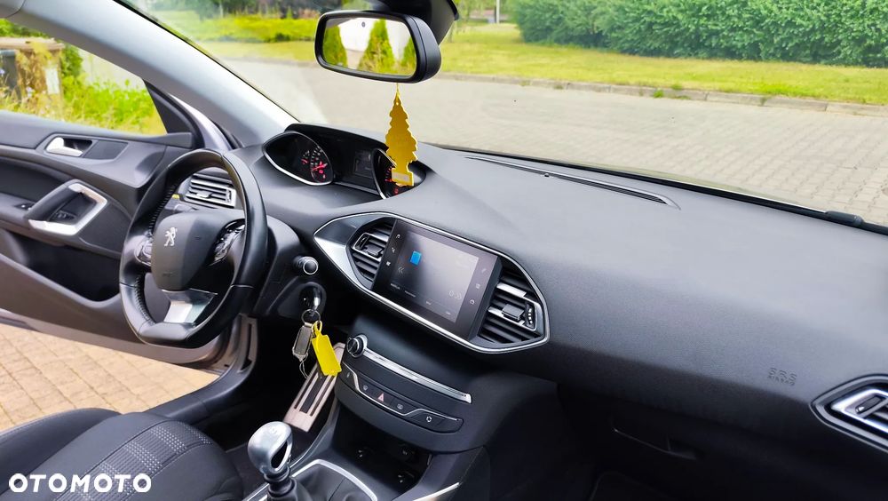 Peugeot 308 BlueHDi 120 Stop & Start Business-Line - 17